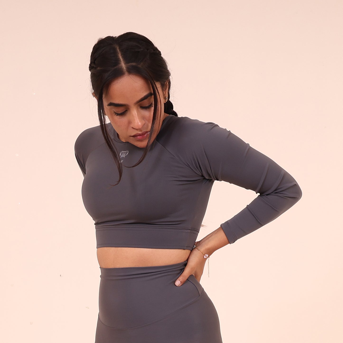 Sculpted Flex croptop full Sleeve - Sculpted Essentials - Dark Grey - Black Ape 