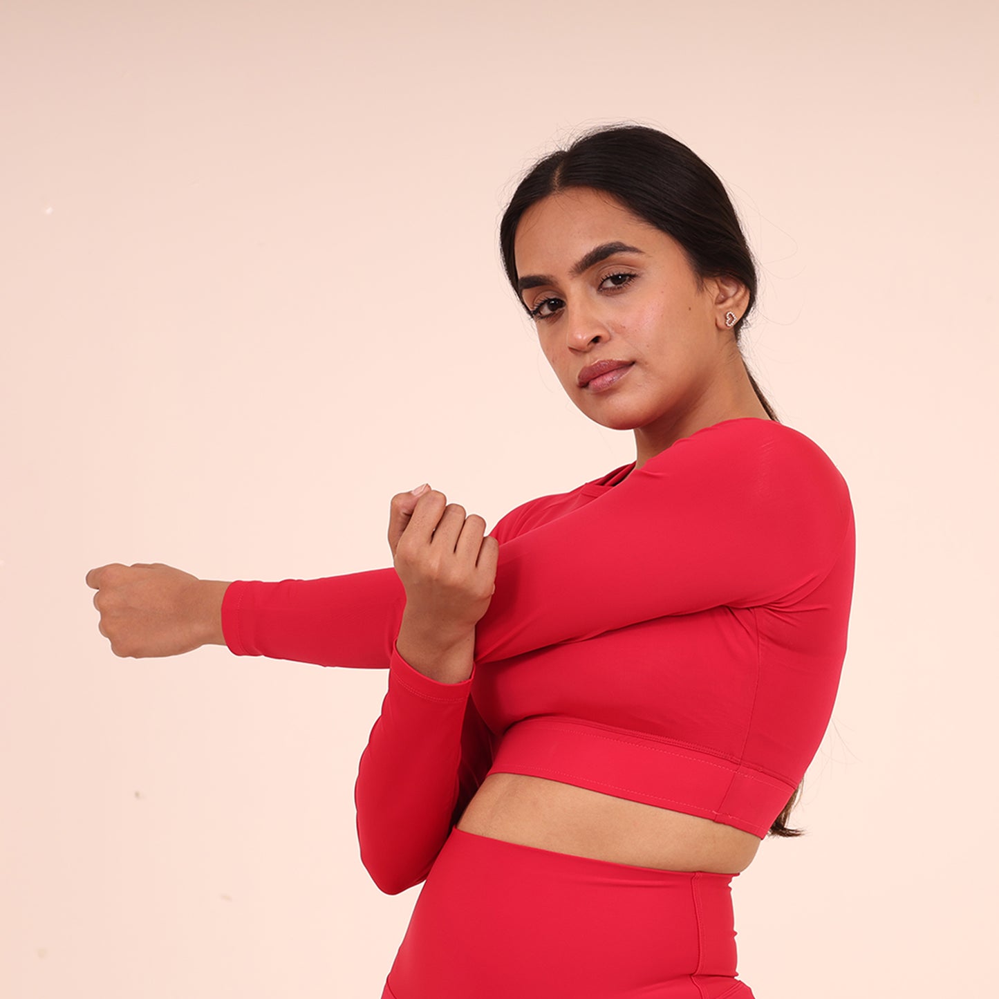 Sculpted Flex croptop full Sleeve - Sculpted Essentials - Hot Red Pink - Black Ape 