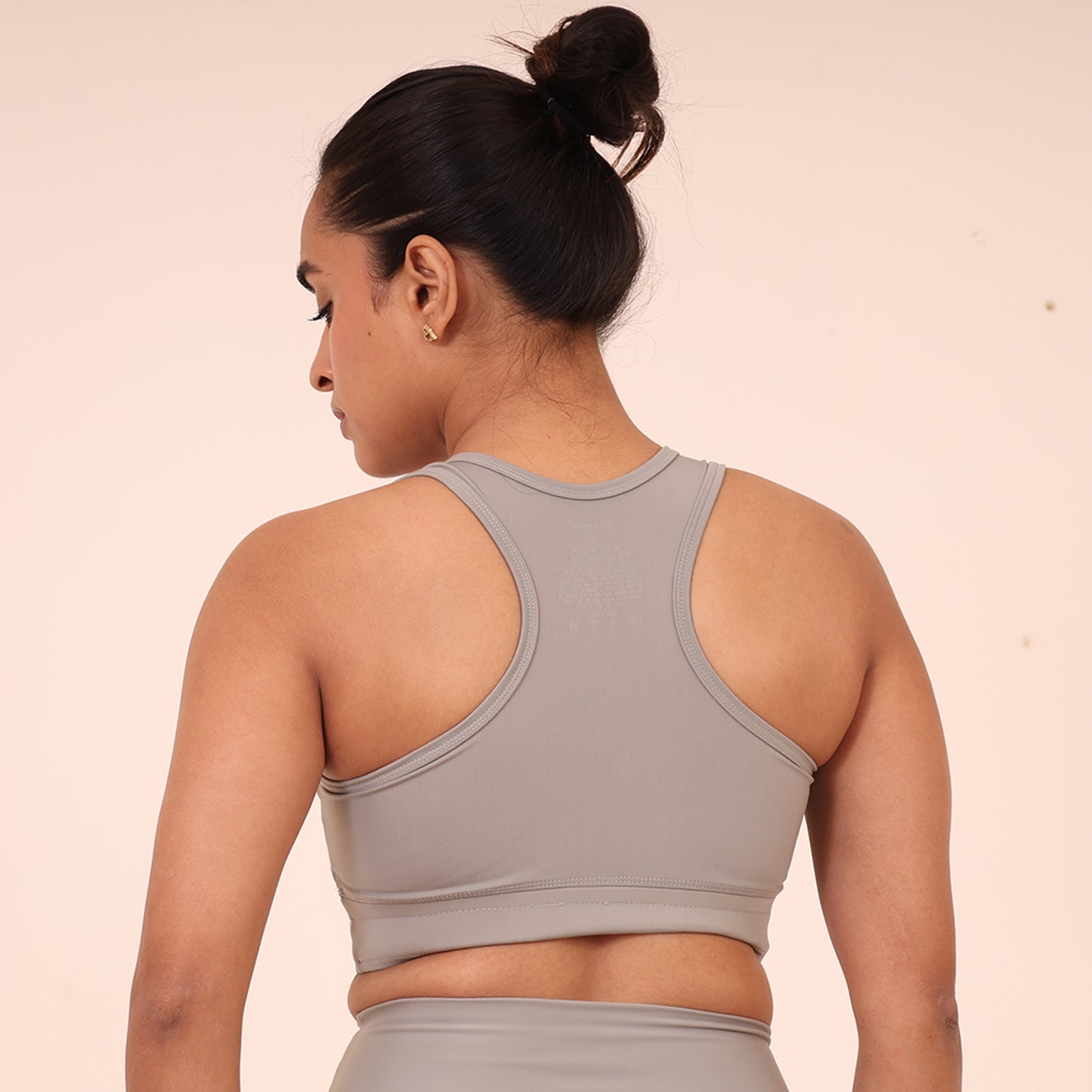 Sculpted Elevate Sports Bra- Sculpted Essentials - Light Grey - Black Ape 