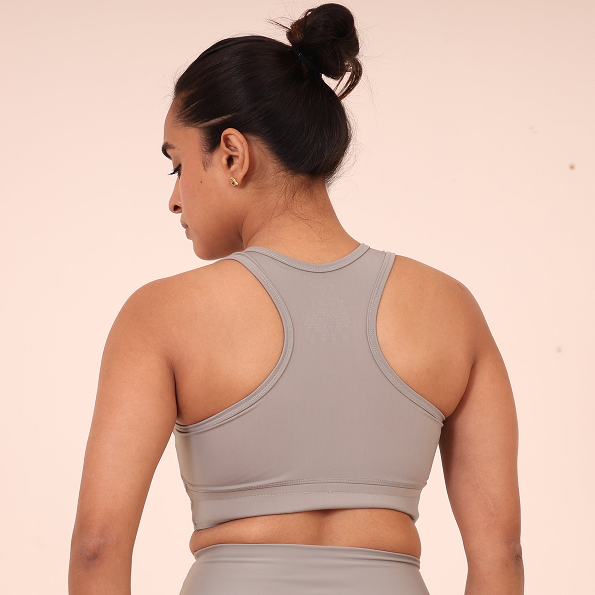 Sculpted Elevate Sports Bra- Sculpted Essentials - Light Grey - Black Ape 