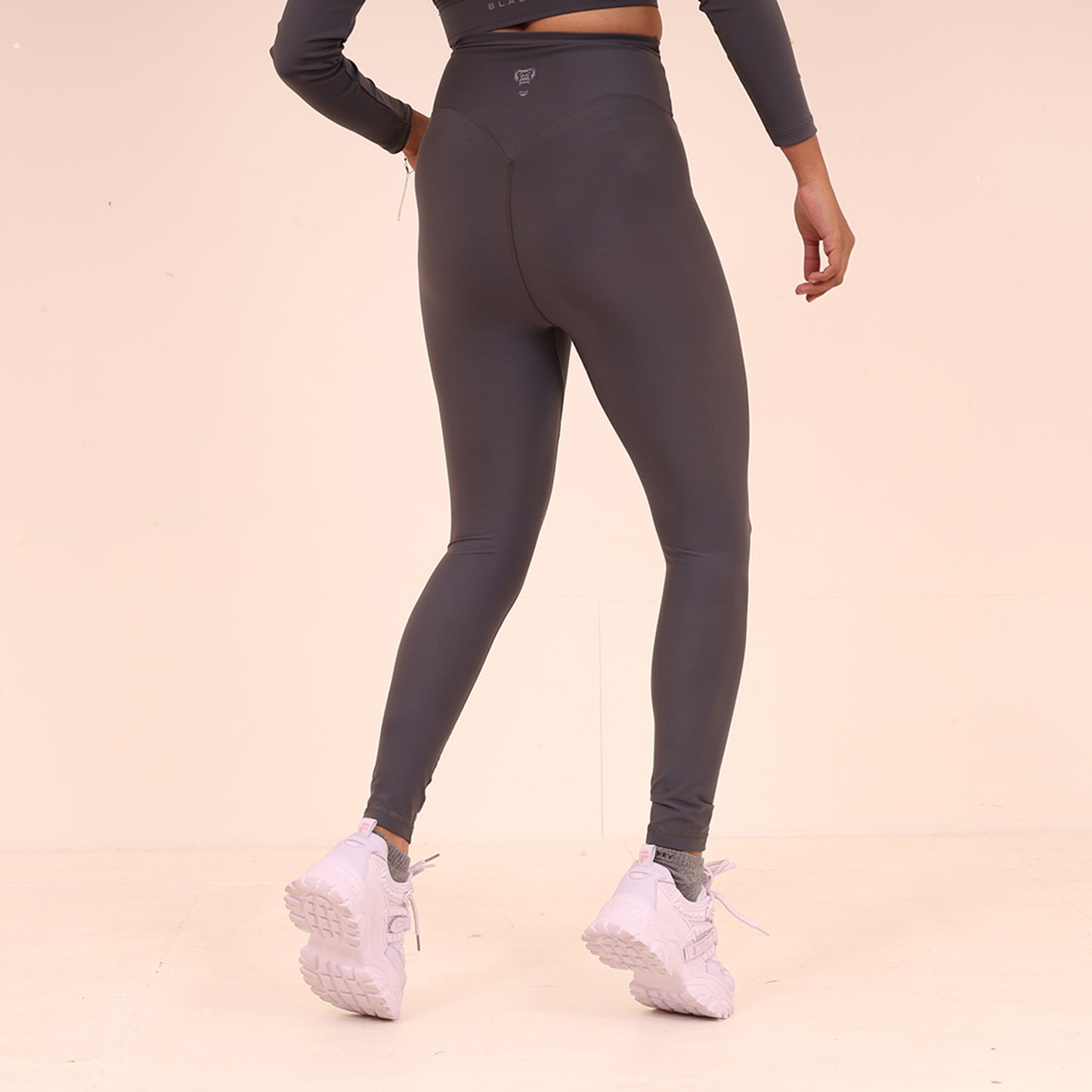 Sculpted Flow Leggings - Sculpted Essentials - Dark Grey - Black Ape 