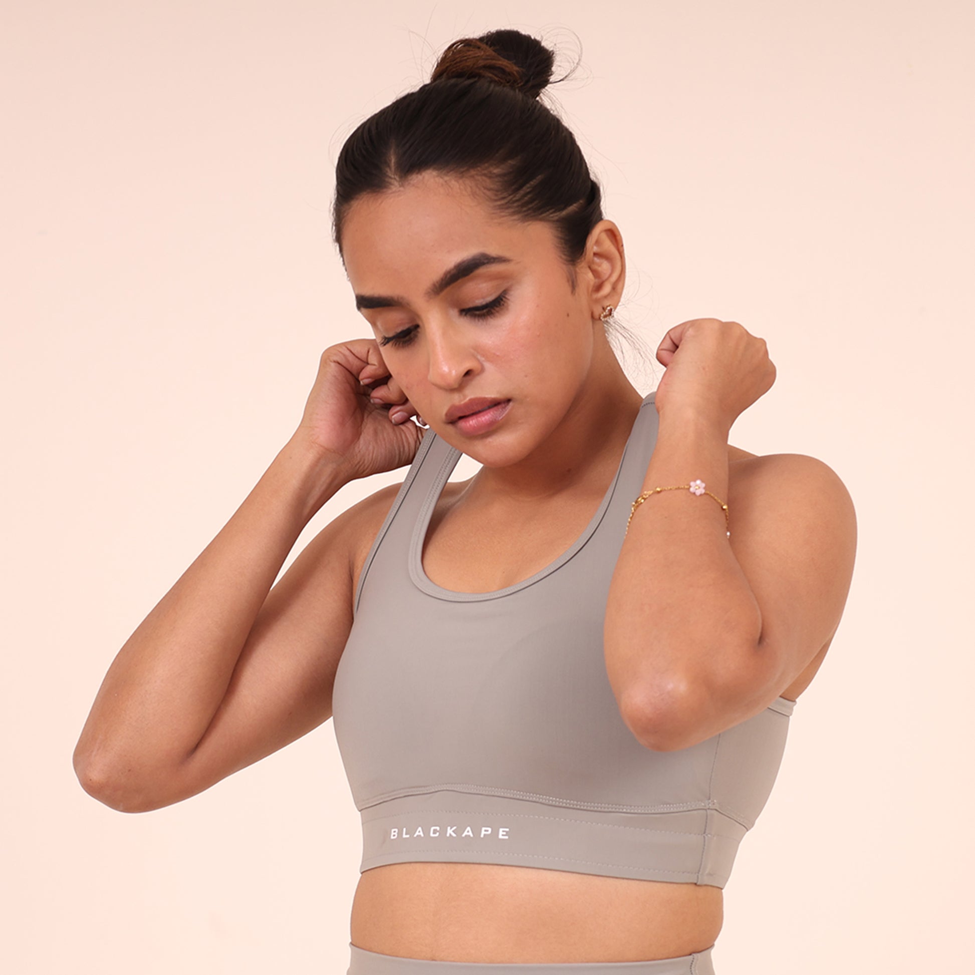 Sculpted Elevate Sports Bra- Sculpted Essentials - Light Grey - Black Ape 